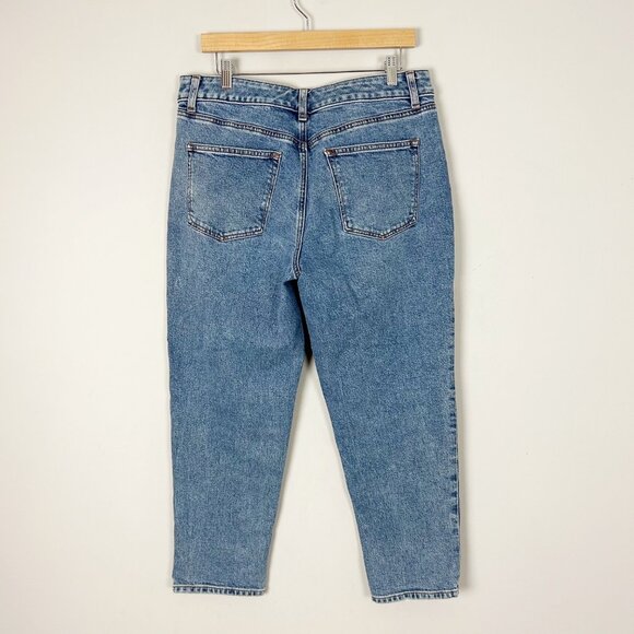 Talbots Everyday Relaxed Jeans Straight Leg Medium Blue Wash Size 12 Petite Wome - Picture 3 of 4